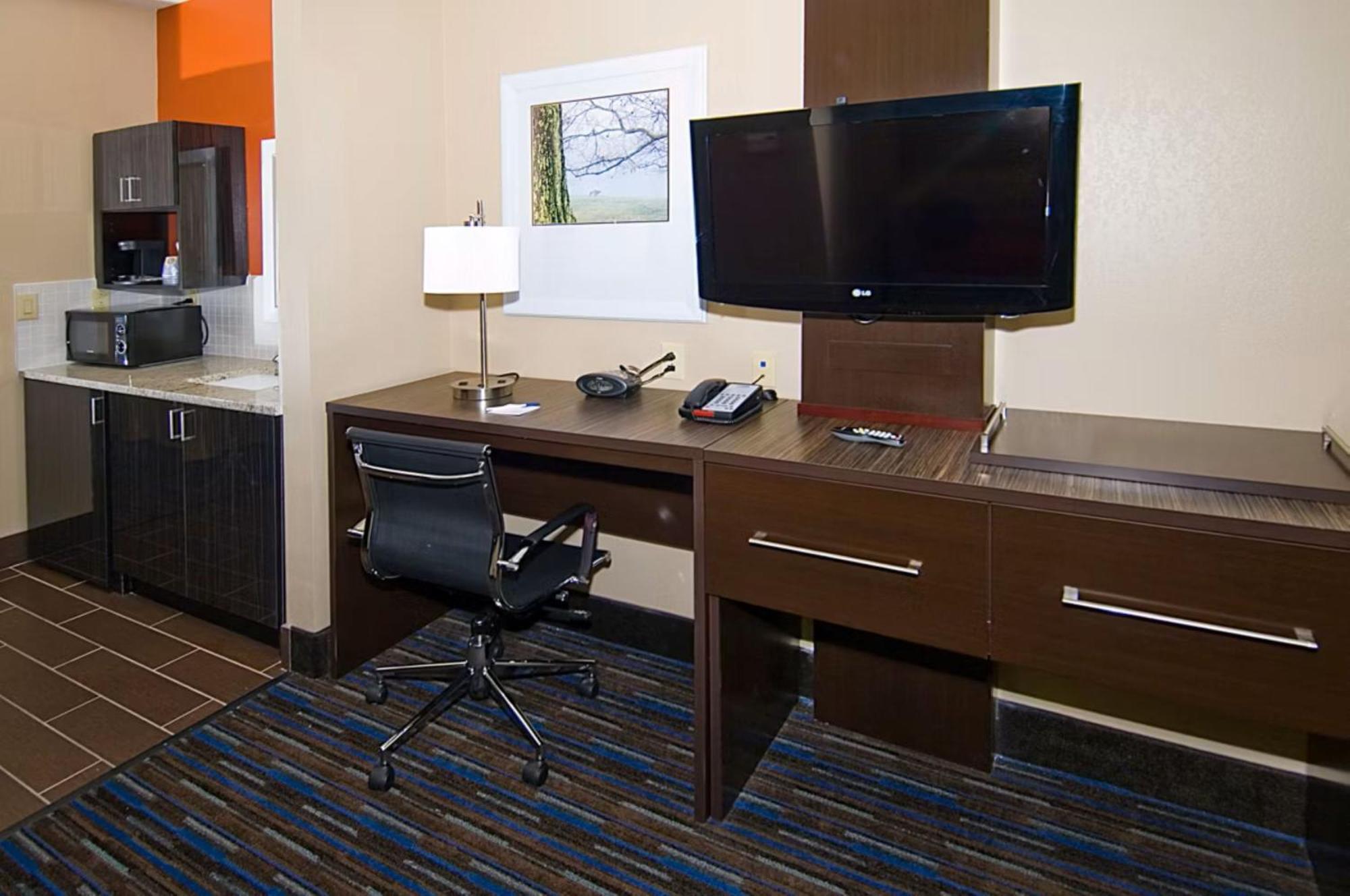 Holiday Inn Express Fulton By Ihg Bagian luar foto